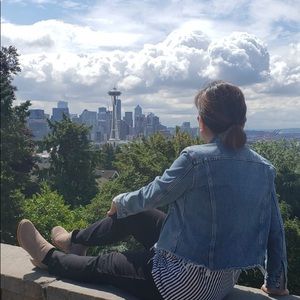 Meet your Posher, Sandha